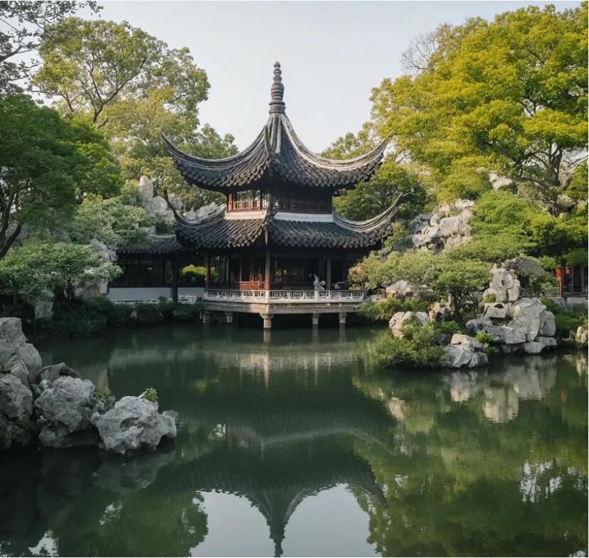 红山区醉波餐饮有限公司